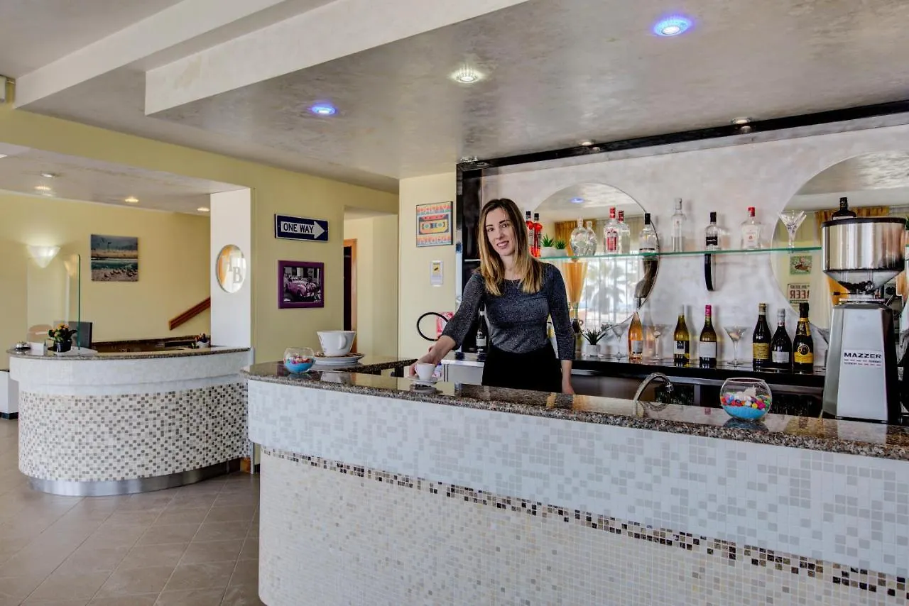 Family Resort Barone Rimini 3*,